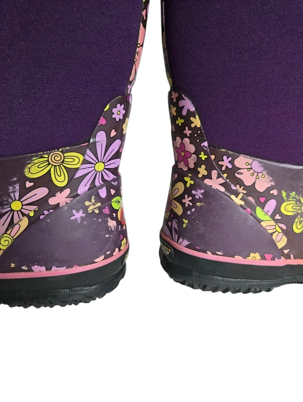 Bogs Classic Northwest Garden Purple Floral Waterproof Boots Size 6 Youth